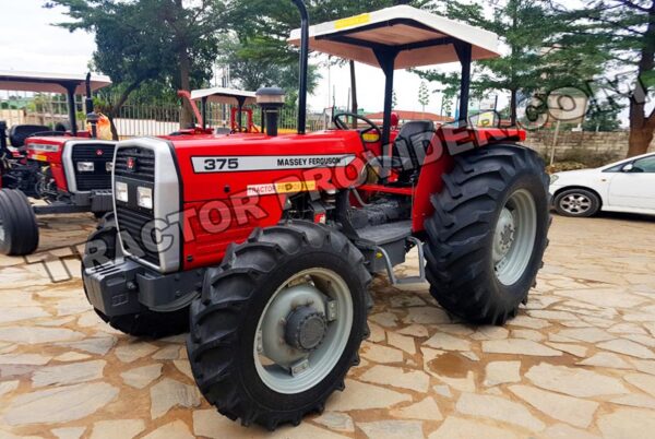 Massey Ferguson 375 4WD