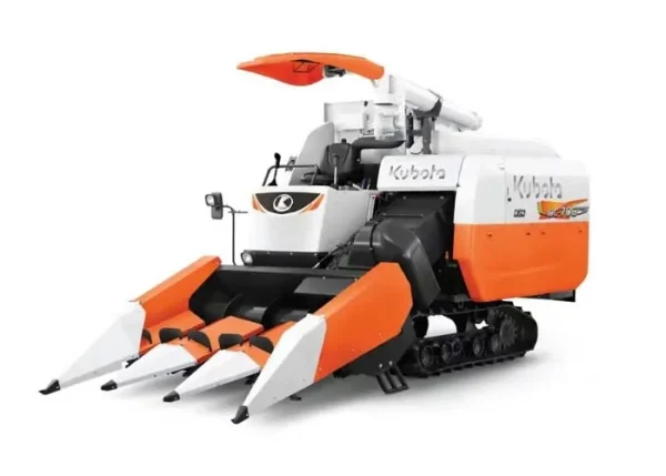 CCH70G Corn Harvester 3 Rows In Uganda