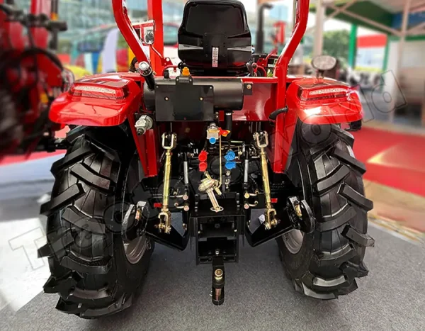 MT-460 Small 4WD Tractor For Sale In Uganda