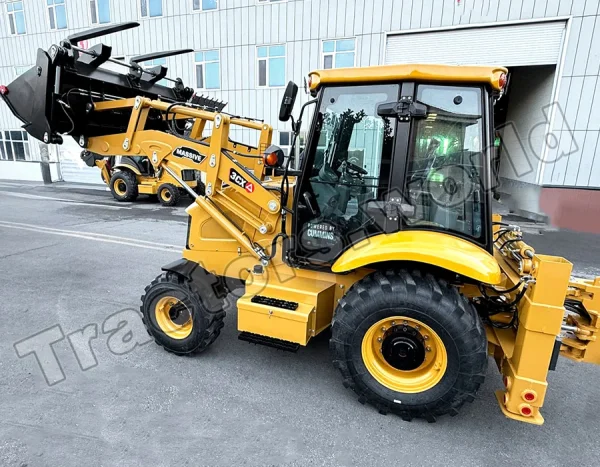 Massive 3CX Side Shift Backhoe Loader In Uganda