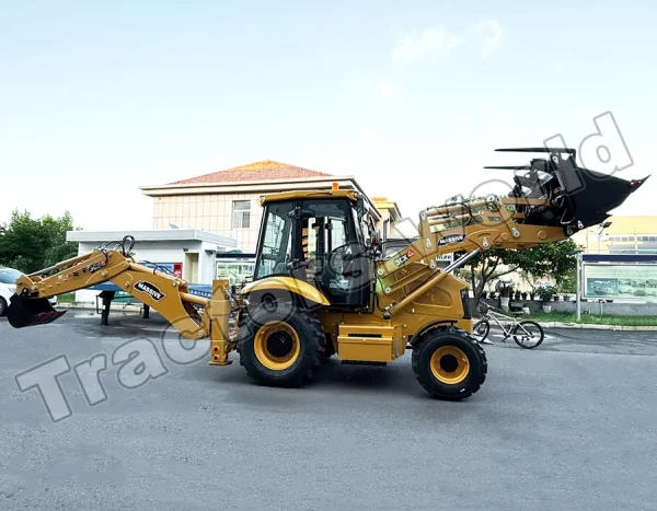 Massive 3CX Side Shift Backhoe Loader In Uganda