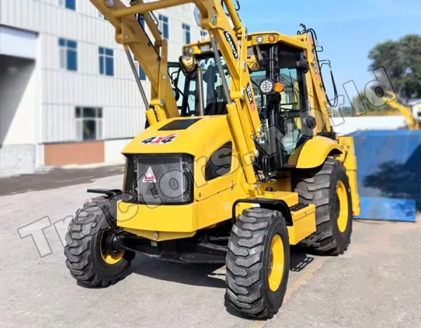 Massive 3CX (Side Shift) backhoe Loader In Uganda