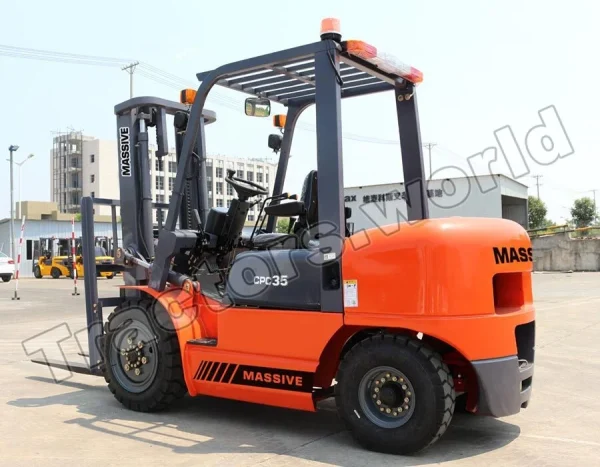 Massive CPCD35 Forklift In Uganda