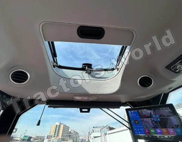 Massive MFT 4105 4WD Tractor In Uganda